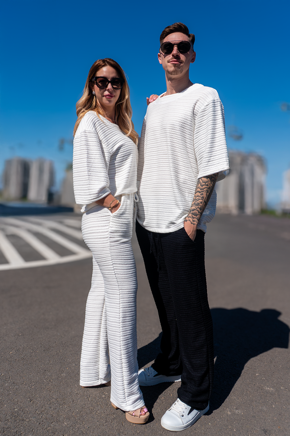 Tricou Unisex MODEL1 - Buticul Evei