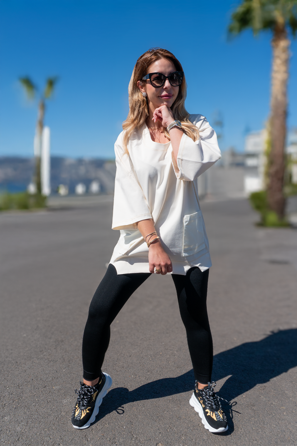 Tricou Unisex MODEL2 - Buticul Evei