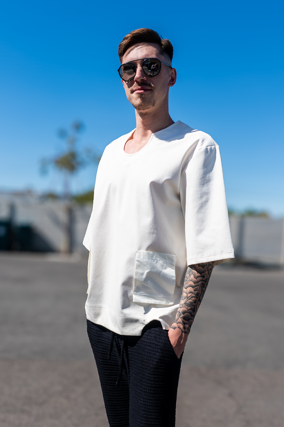 Tricou Unisex MODEL2 - Buticul Evei