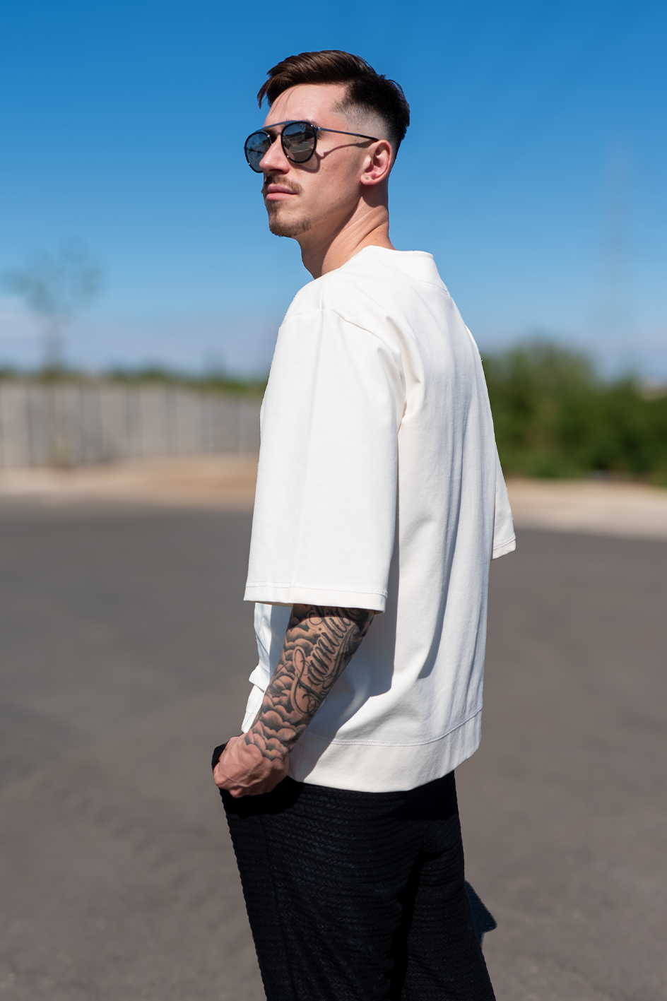 Tricou Unisex MODEL2 - Buticul Evei